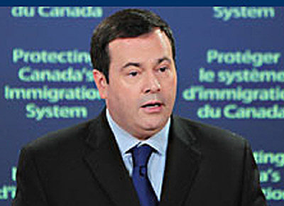 <a href='http://www.canadaonline.cn' target='_blank'>加拿大留学</a>